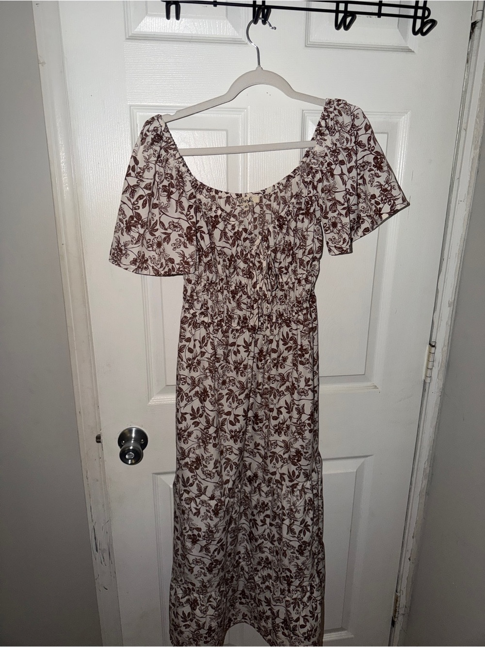 Floral Off-Shoulder Maxi Dress in Cream and Brown